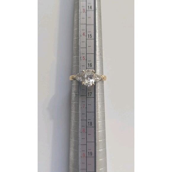 10k Gold Size 6 Engagement Ring With Cz Or Diamonds Oval Cut